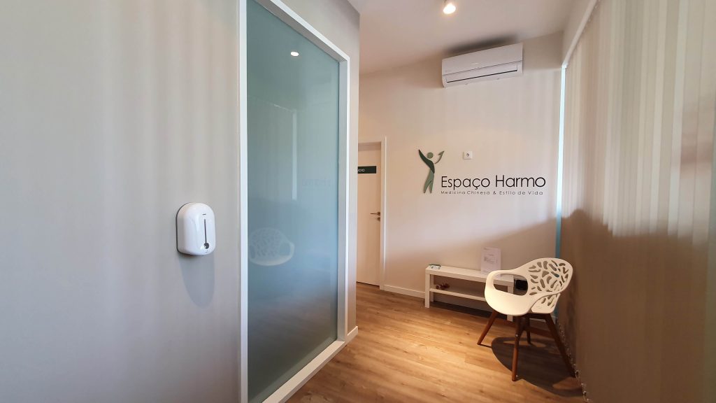 Espaço Harmo — English-speaking holistic wellness and massage studio in Vila Nova de Famalicão